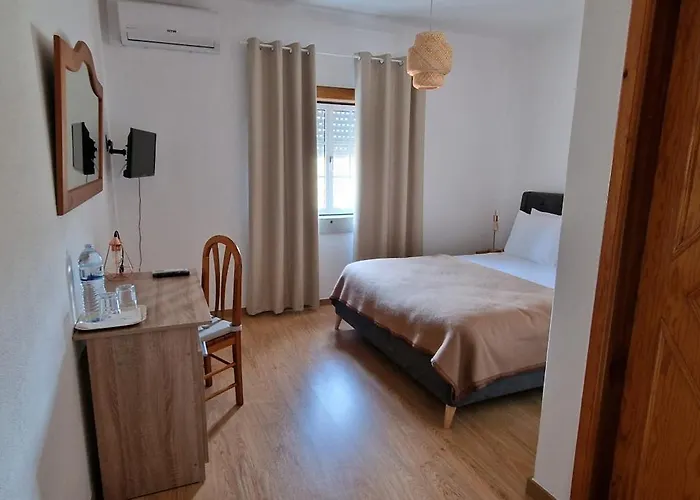 宾馆 On The Route *