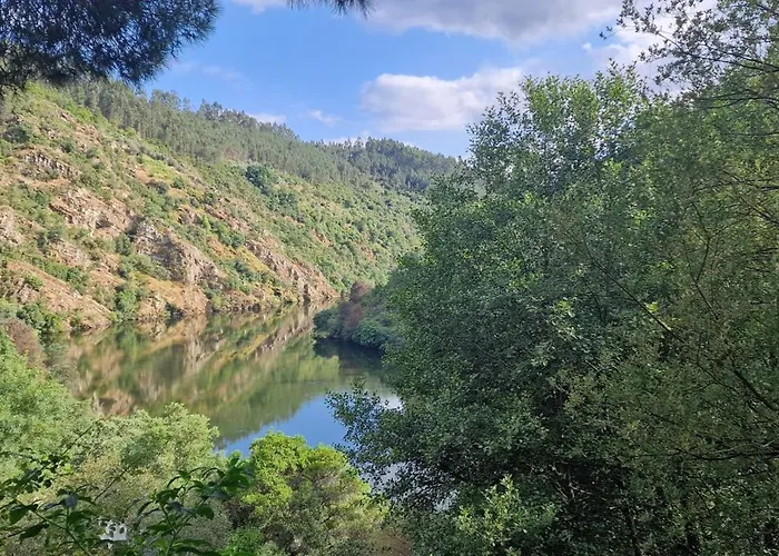 On The Route 宾馆 Pedrógão Pequeno